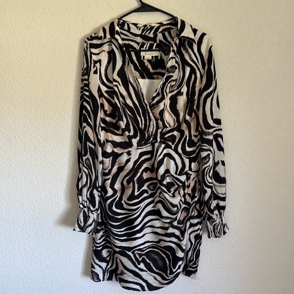 BY ANTHRO PRINTED WRAP DRESS LONG SLEEVE - Picture 1 of 7